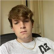 Sono un ragazzo universitario , pronto ad aiutare ragazzi dalle medie e del liceo per aiutarli nello studio